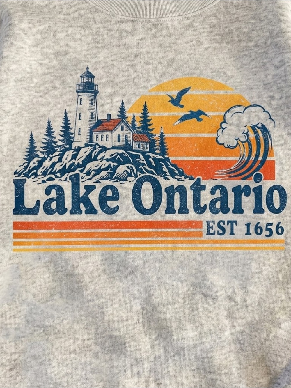Gildan Lake Ontario Graphic Crewneck Sweater - Light Gray - Picture 2 of 2